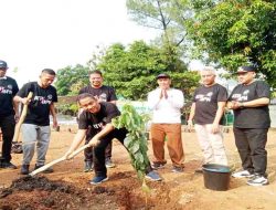 Penanaman Pohon dan MoU antara BPN/ATR dan PWI Pokja di Kantor BPN di Kantor BPN/ATR