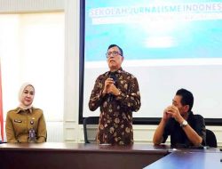 Ketum PWI Pusat,Hendry Ch, Buka Pendidikan Jurnalisme  SJI di Palembang