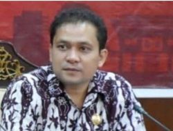 Doktor Ninik Ketua Dewan Pers Nan Sok Kuasa Usir dan Gembok Kantor PWI 